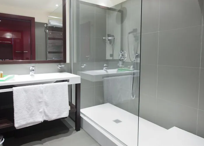 Grand Mattei فندق 4*