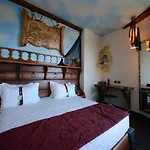 Hotel Grand Mattei 4*