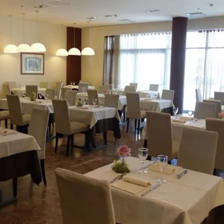 Hotel Grand Mattei Rávena