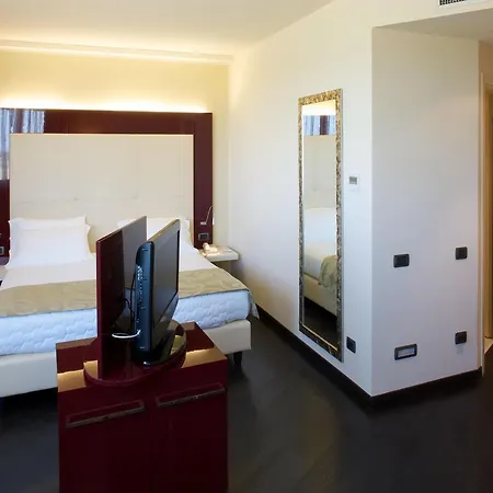 Hotel Grand Mattei Rávena