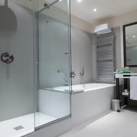 Hotel Grand Mattei 4*